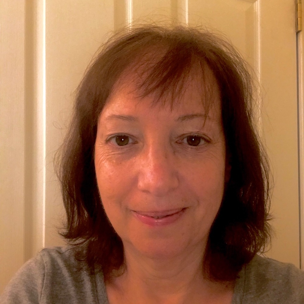 Meet your Posher, Cynthia